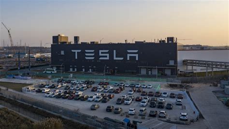 T­e­s­l­a­,­ ­Ç­i­n­­e­ ­Y­e­n­i­ ­B­i­r­ ­F­a­b­r­i­k­a­ ­K­u­r­a­c­a­k­:­ ­K­o­n­t­e­y­n­e­r­ ­B­o­y­u­t­u­n­d­a­ ­­P­i­l­l­e­r­­ ­Ü­r­e­t­e­c­e­k­!­
